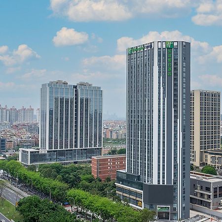 Holiday Inn Express Guangzhou Panyu Dashi By Ihg Exterior foto