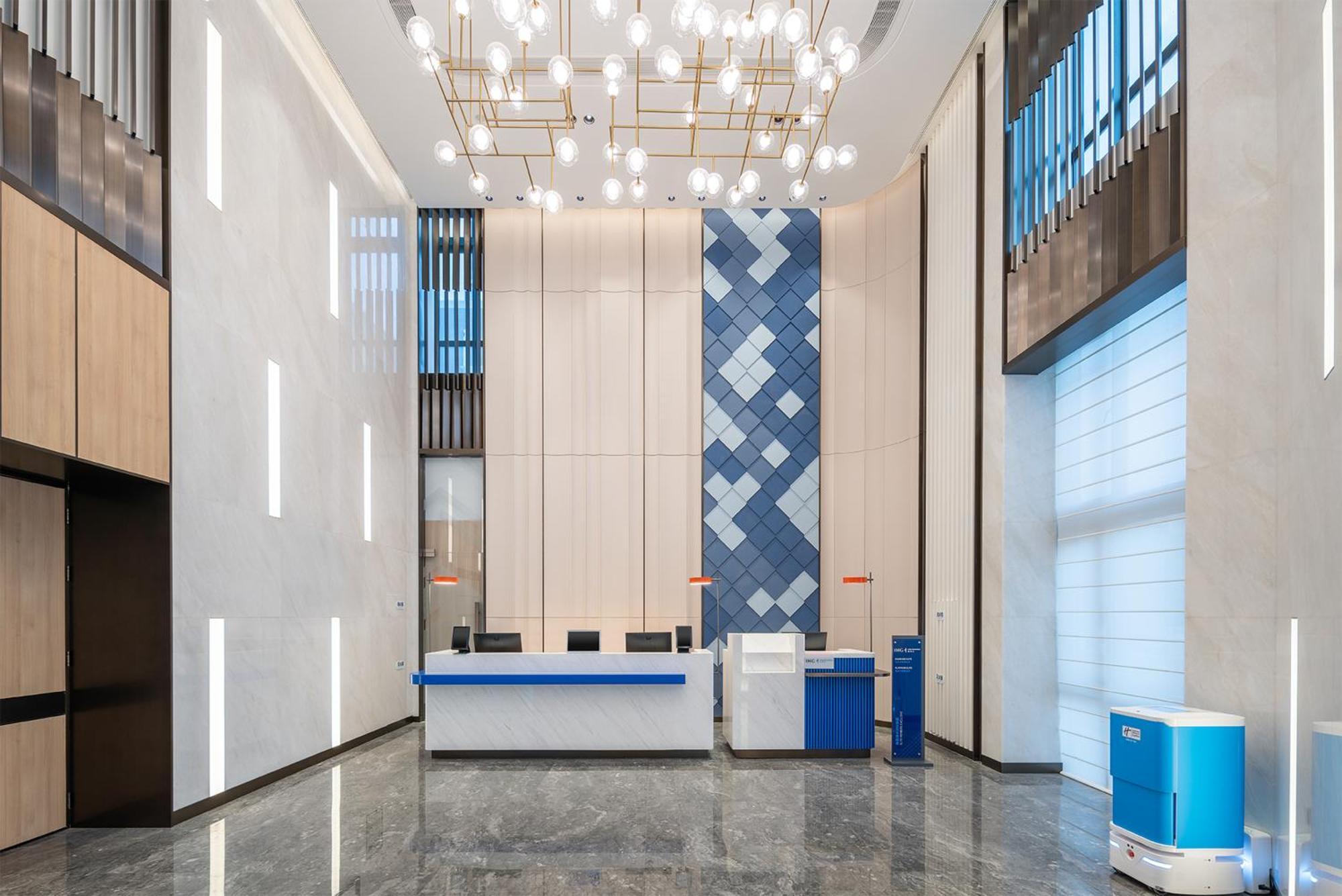 Holiday Inn Express Guangzhou Panyu Dashi By Ihg Exterior foto