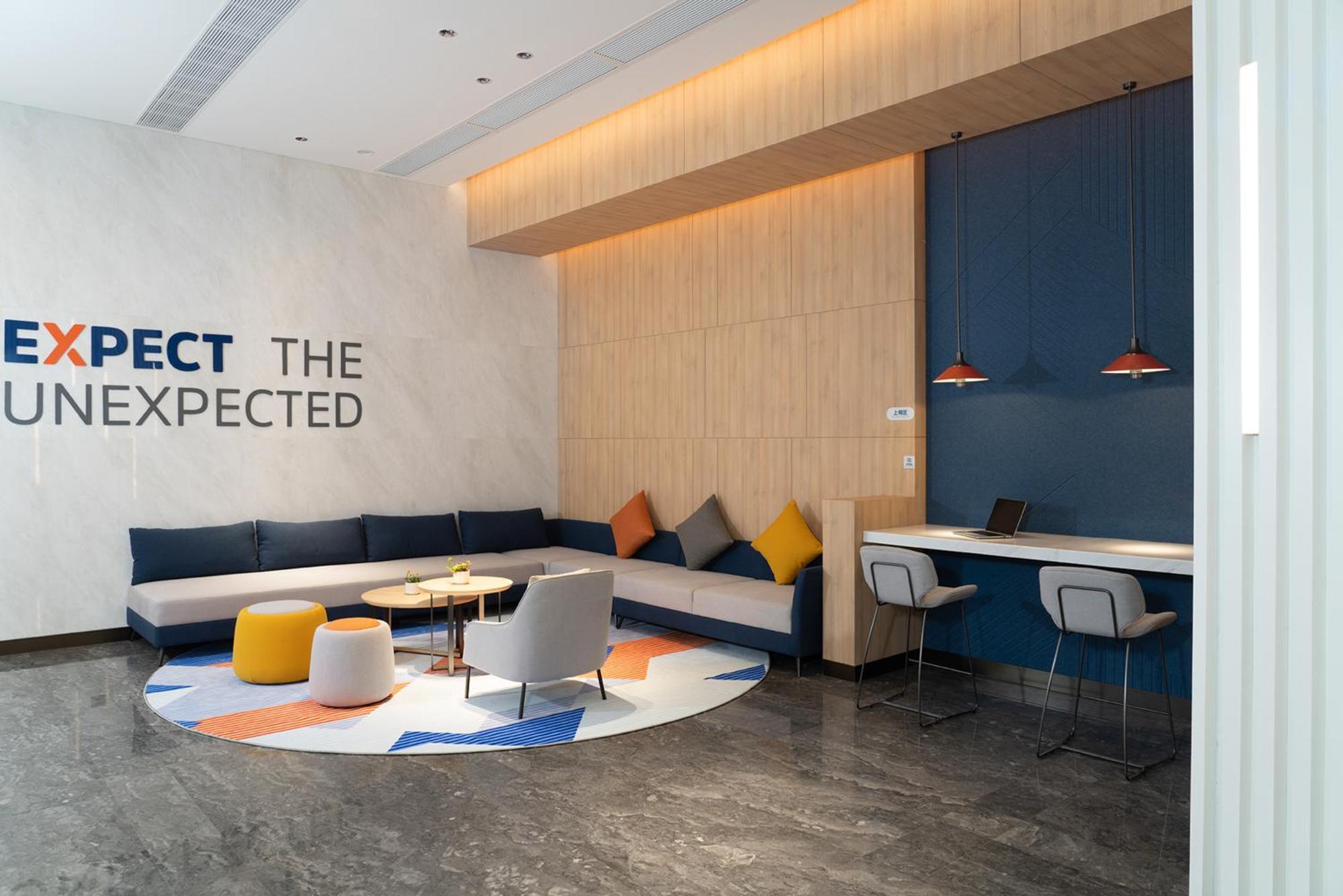 Holiday Inn Express Guangzhou Panyu Dashi By Ihg Exterior foto