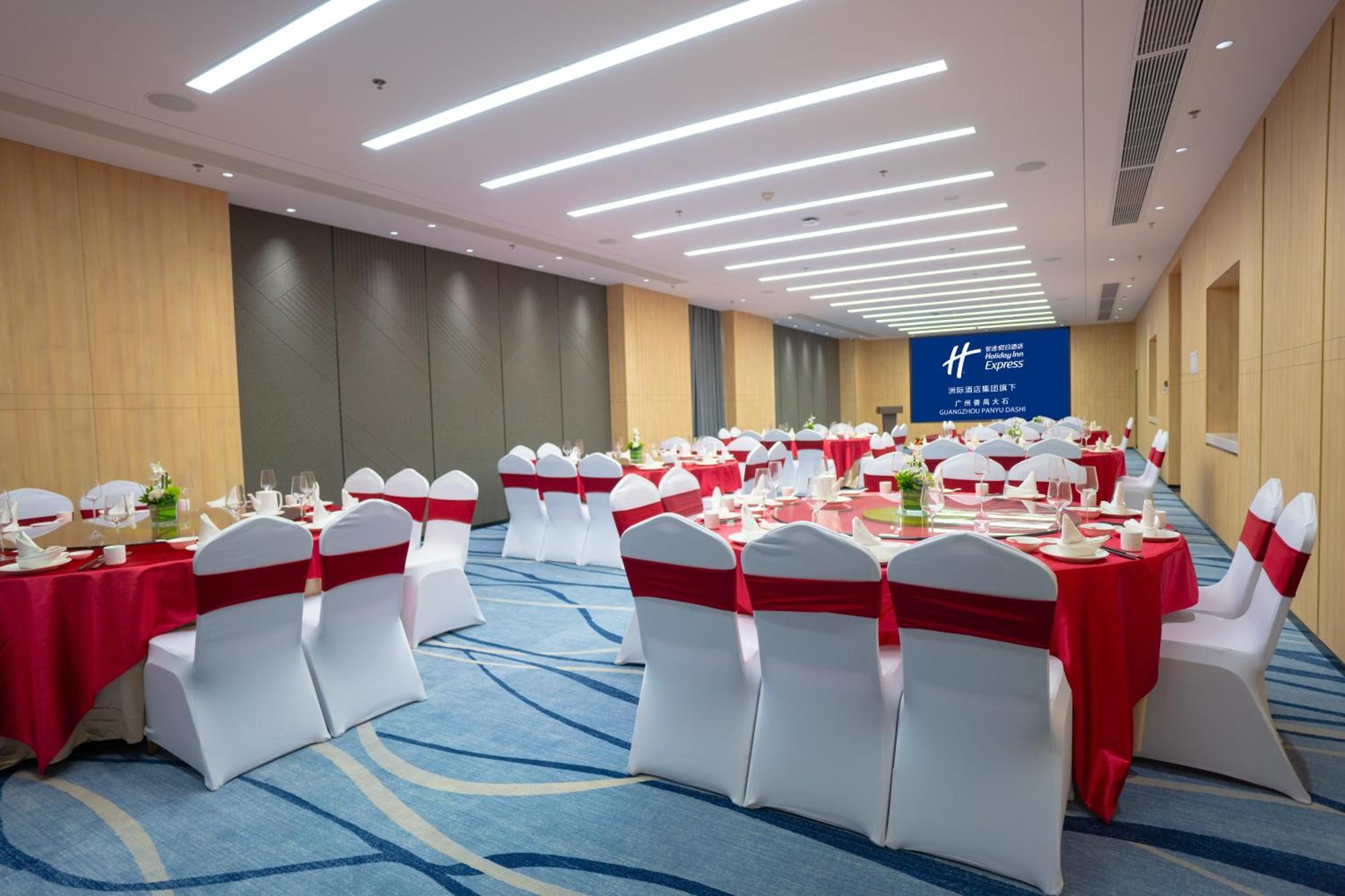 Holiday Inn Express Guangzhou Panyu Dashi By Ihg Exterior foto