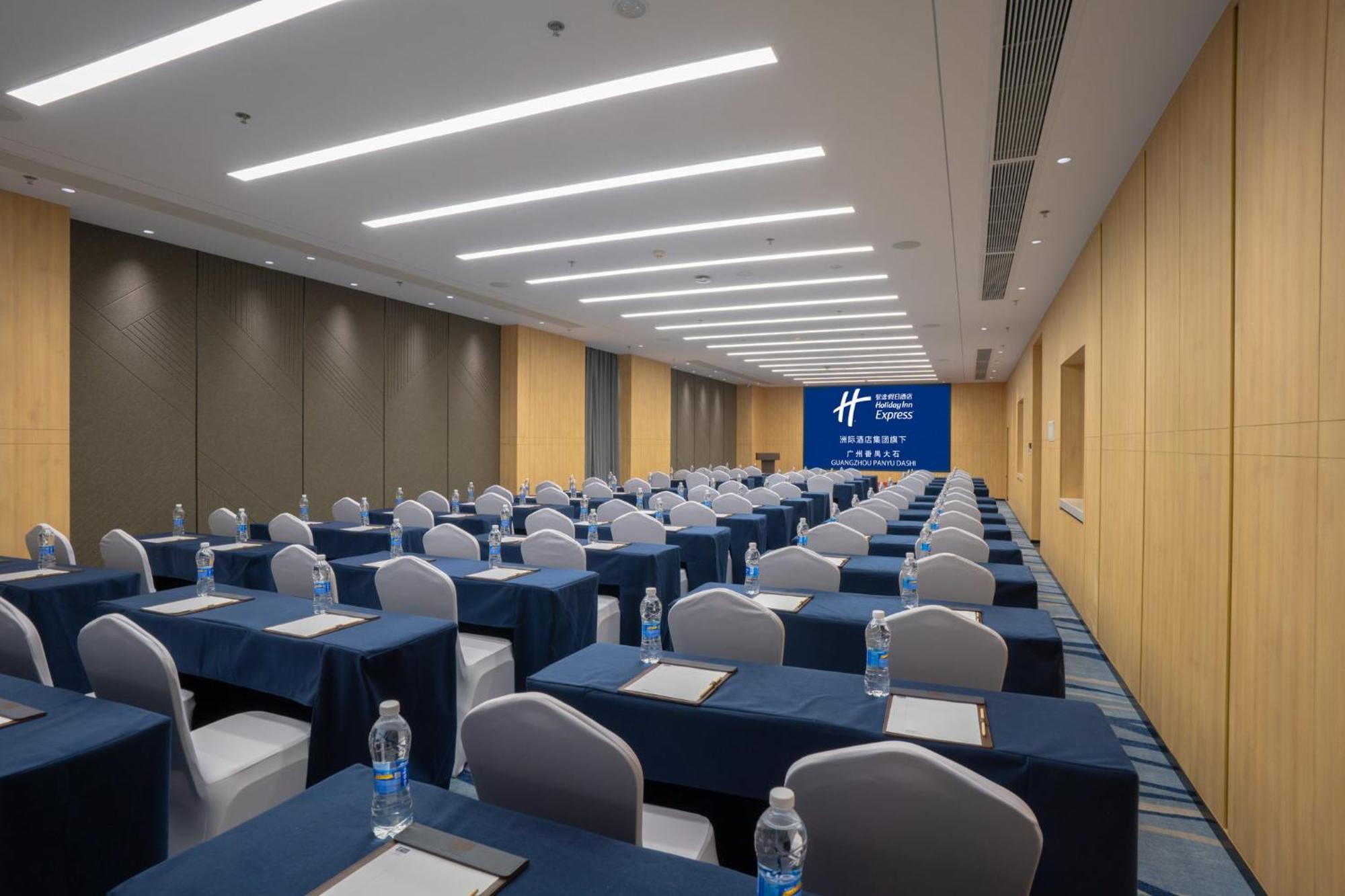 Holiday Inn Express Guangzhou Panyu Dashi By Ihg Exterior foto